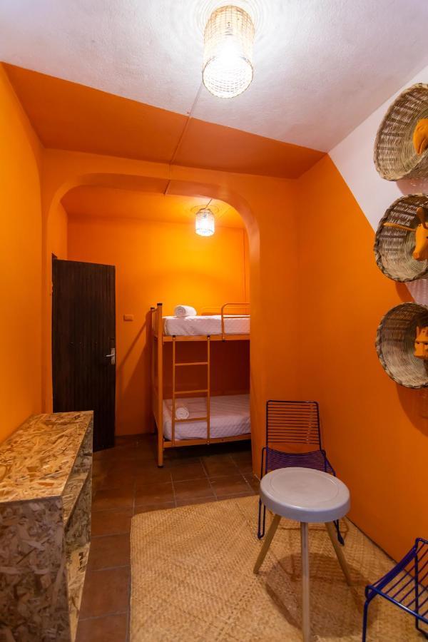 Why Not Hotel Antigua Екстер'єр фото