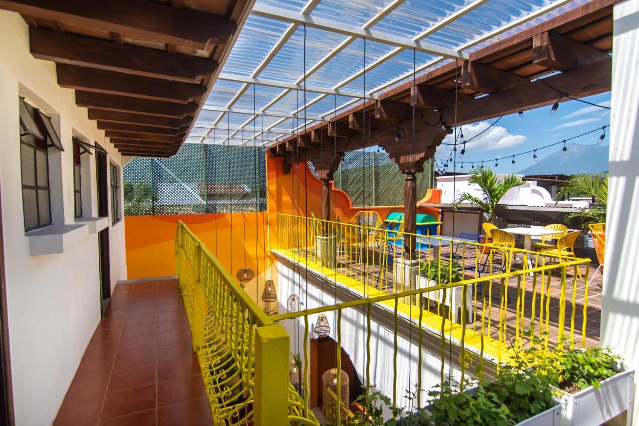Why Not Hotel Antigua Екстер'єр фото