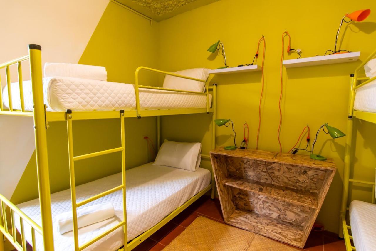 Why Not Hotel Antigua Екстер'єр фото