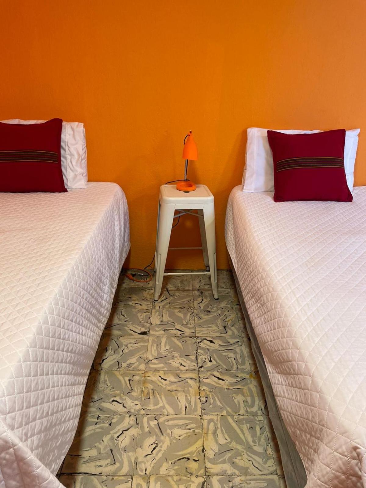 Why Not Hotel Antigua Номер фото